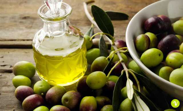 Proprietà e benefici dell’olio di oliva