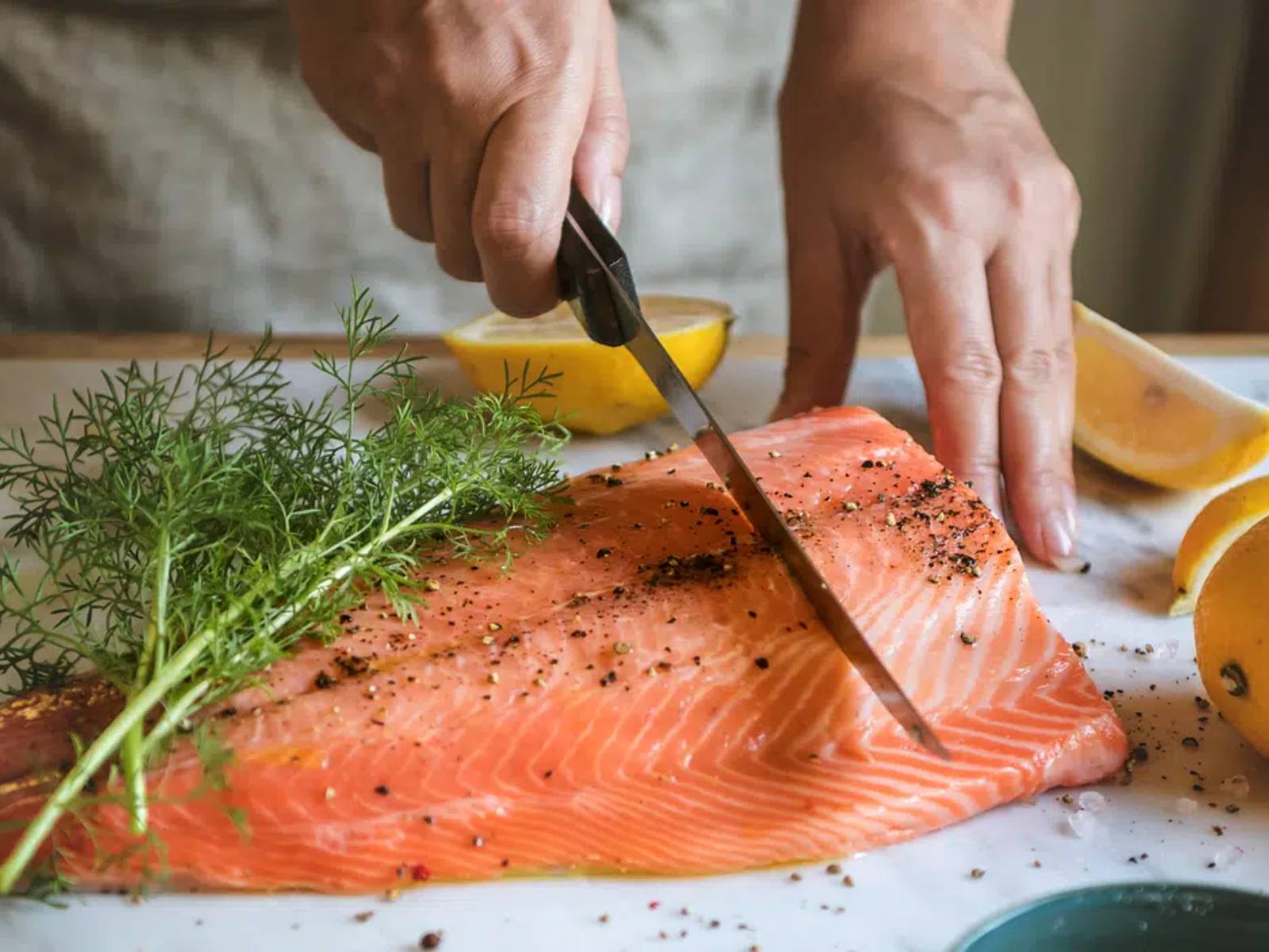 Scopri come il salmone può salvaguardare la tua salute